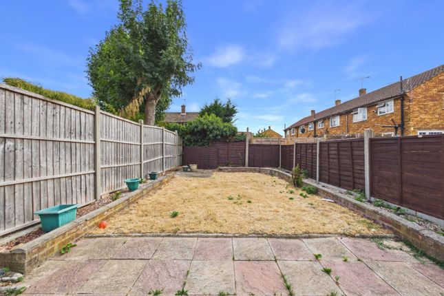 51, Hetherington Close, Berkshire photo 5