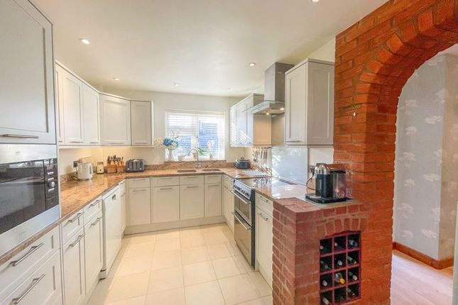 Detached house for sale in Redwood Drive, Wing, Leighton Buzzard