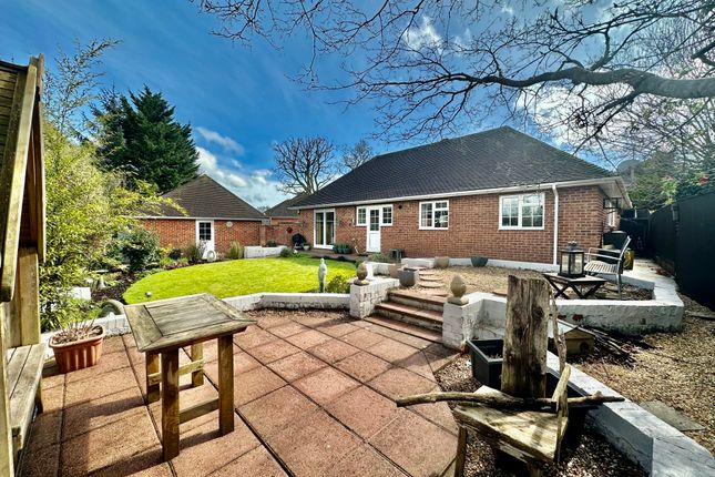 14, Mountfield, Southampton photo 4