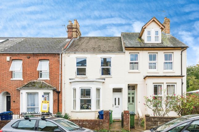 Thumbnail Terraced house for sale in Crown Street, Oxford