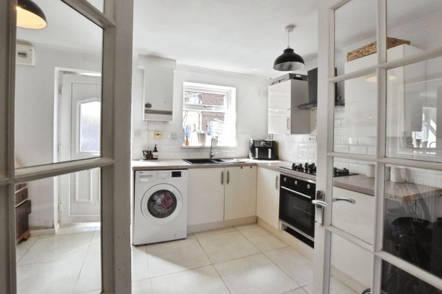 29, Bluebell Close, Scunthorpe photo 2