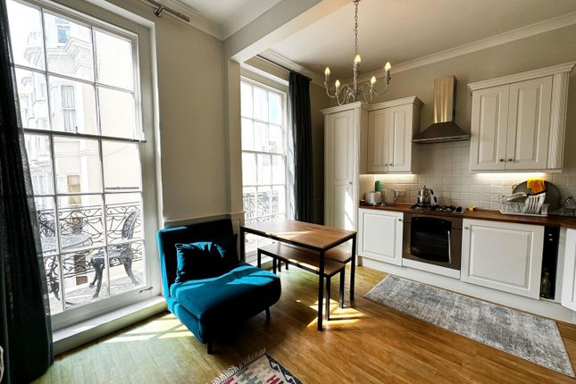 Flat 3,, 16 Bloomsbury place, Brighton photo 3