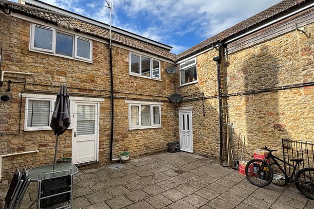 2B Abbey Mews,, Abbey Street, Crewkerne photo 4