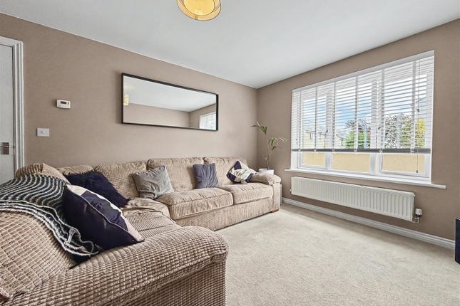 41, Kingston Way, Penryn photo 2