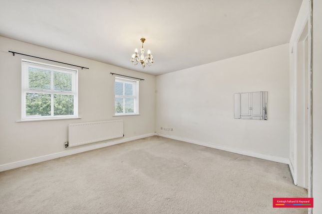 47, Macleod Road, London photo 2