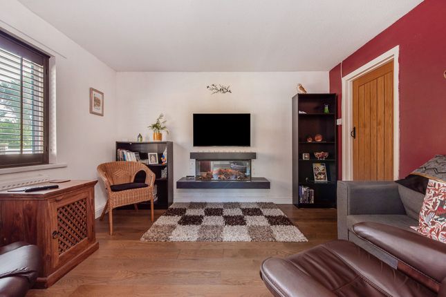 63 Grosvenor Road, Chichester photo 2