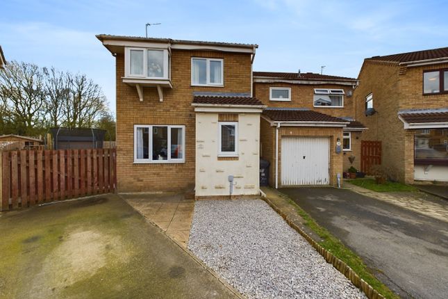 Detached house for sale in Heather Close, Selby, North Yorkshire