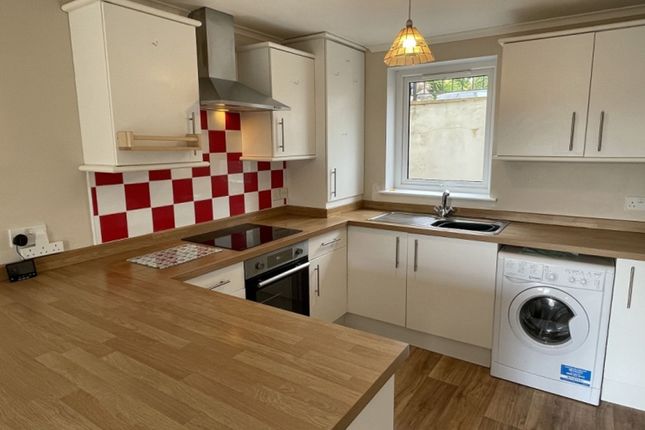 24a Fourth Avenue, Teignmouth photo 2