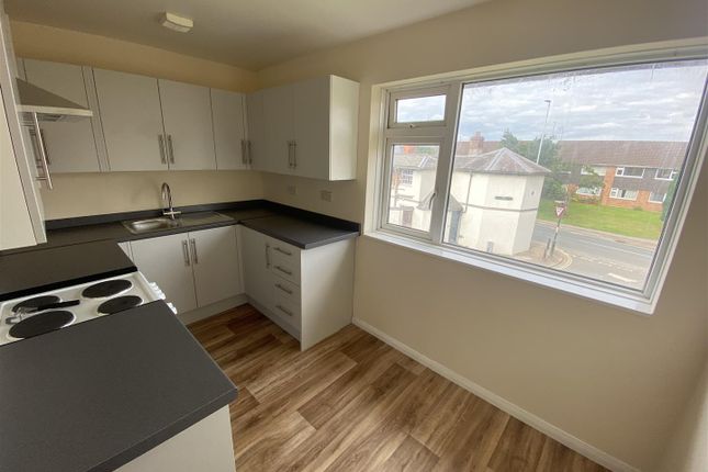 2, Kingsholm Court, Kingsholm photo 3