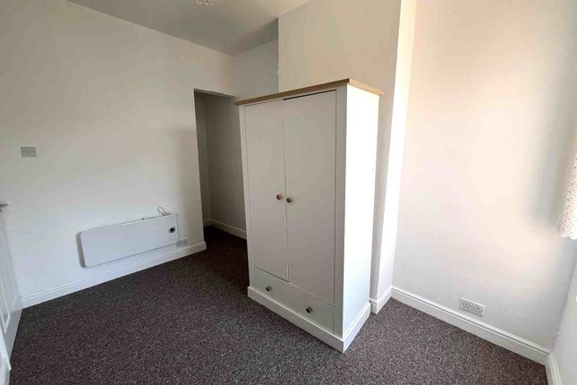 104a, Broxtowe Drive, Nottinghamshire photo 4