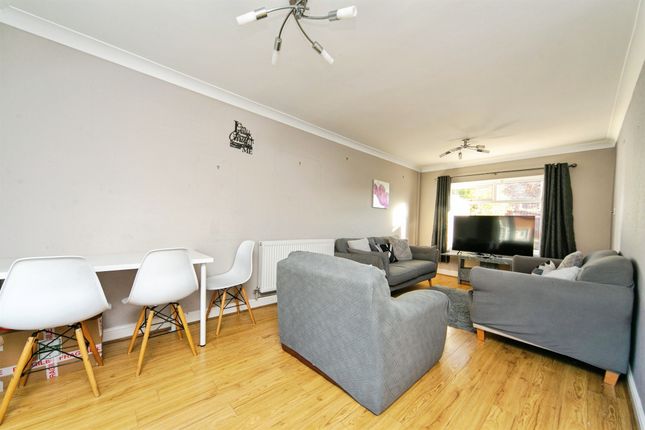 151, Mill Park Drive, Wirral photo 4