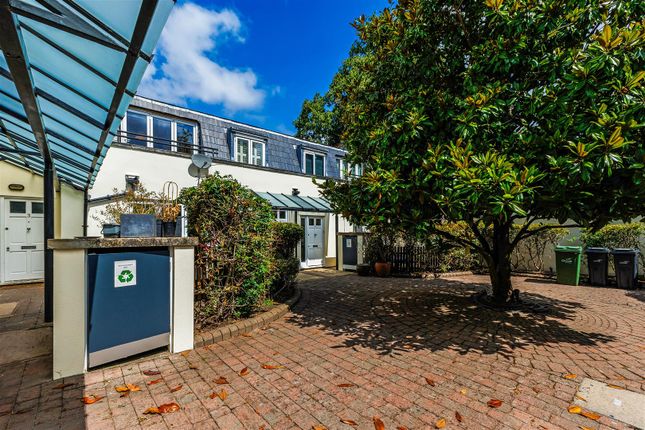 95562_4-Pearson-Mews-London (28).Jpg