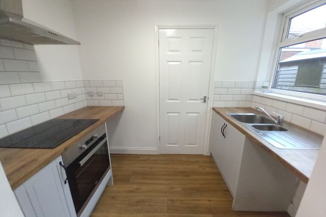 10, Norton Avenue, Durham photo 4
