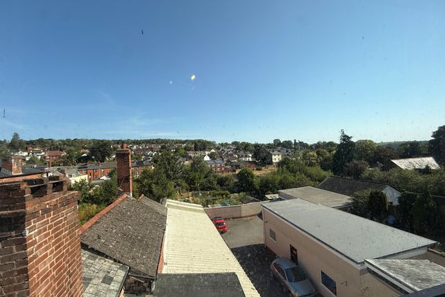 Flat 3, 7, Union Road, Crediton photo 2