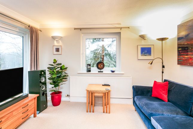 Flat for sale in Cedar Court, Haslemere
