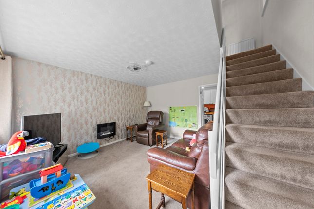 55 Colwyn Close, Warrington photo 4