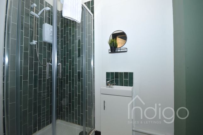 Room 1, 154, Birches Head Road, Stoke-On-Trent photo 4