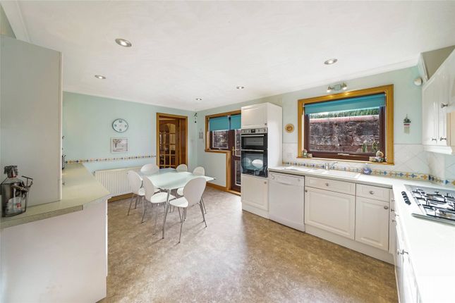 1, Millbank Crescent, Clackmannanshire photo 3