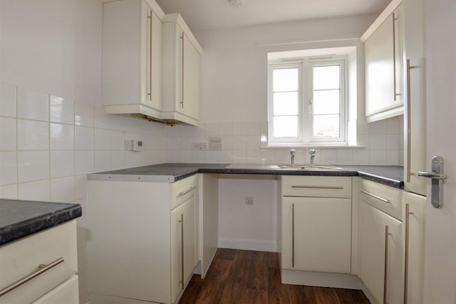 Apartment 5, 19 Mulholland Way, Highbridge photo 5