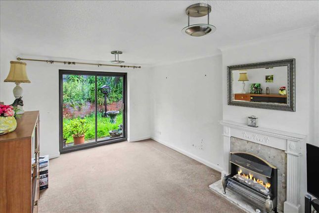 3, Holly Farm Court, Nottingham photo 5