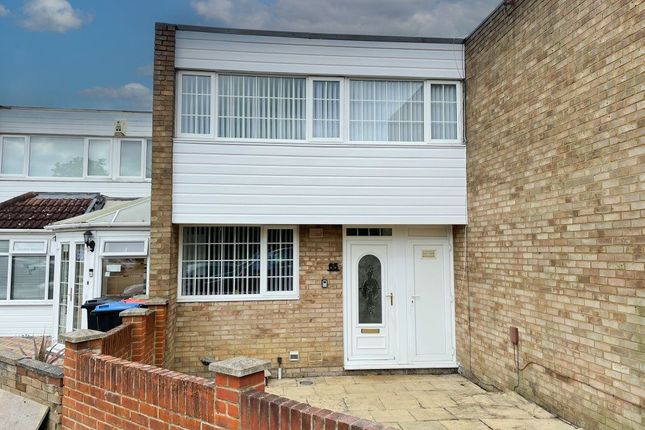 Thumbnail Property to rent in Thirlmere Avenue, Bletchley, Milton Keynes