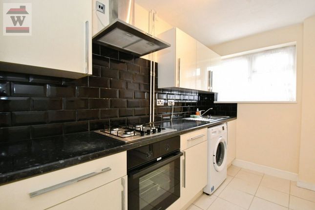 6, Ivy Lane, Hounslow photo 5
