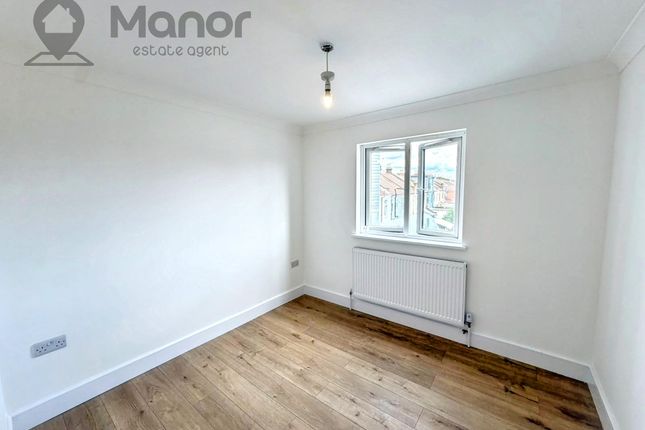 Flat 2, Ilford photo 4