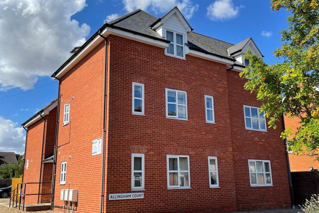 Thumbnail Flat for sale in King Coel Road, Colchester