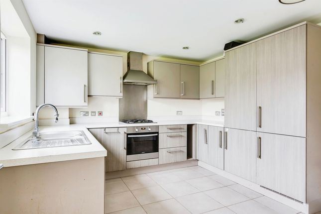 End terrace house for sale in Iceni Close, Goring, Reading