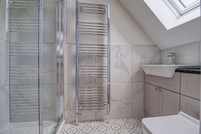 Master En-Suite