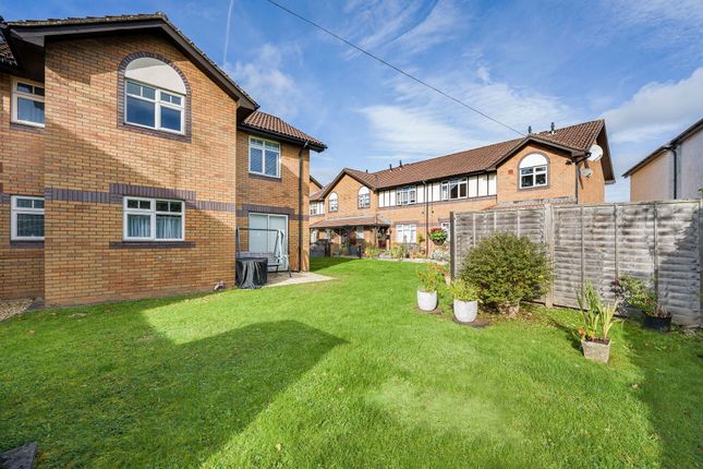 Flat 24, Clarendon Cyncoed Avenue, Cardiff photo 4