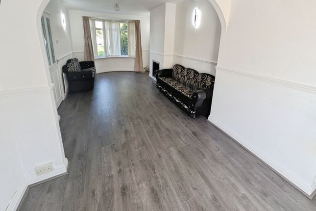 29, Sedgley Road, Dudley photo 5