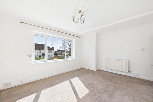 12A,, Orchard Close, Gloucester photo 2