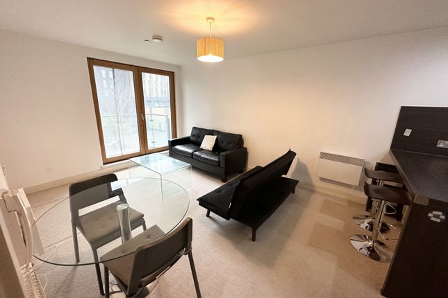 Flat to rent in New Century Park, Green Quarter