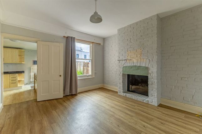 29, Marle Hill Parade, Cheltenham photo 4