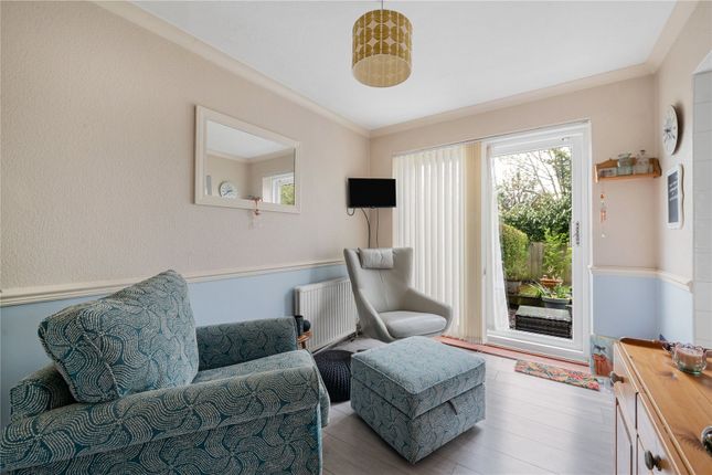 17, Amberley Close, West Sussex photo 3