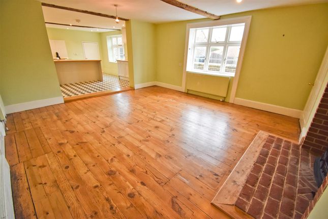 Dining Room 2.Jpg
