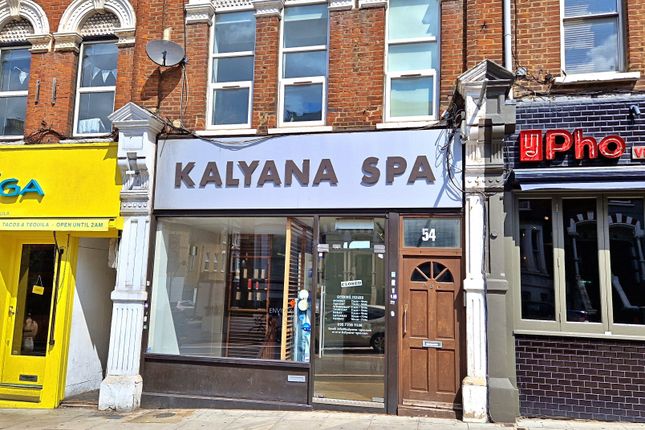 Retail premises to let in Battersea Rise, London