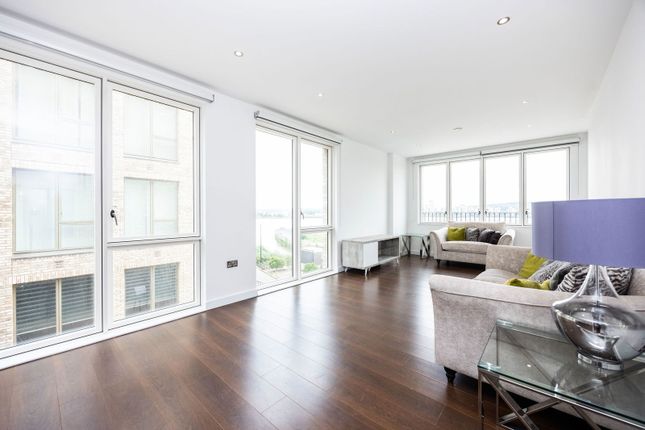 2-bed flat on Morton Apartments, 17,Flat 9, Lock Side Way, London, £450,000