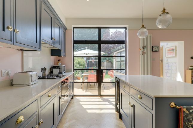 136 Manor Park, Hither Green photo 4