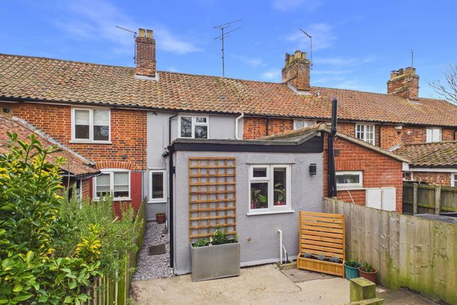 2-bed house on 7, Station Terrace, Woodbridge, £220,000