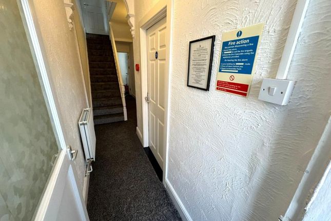 119, Oxford Street, Swansea photo 2