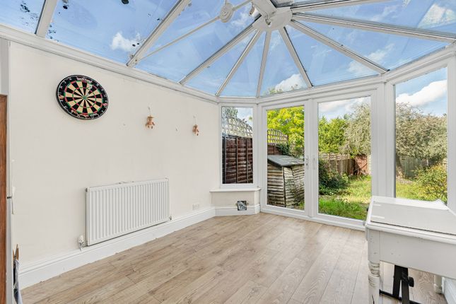 5, Northfield, Godalming photo 4