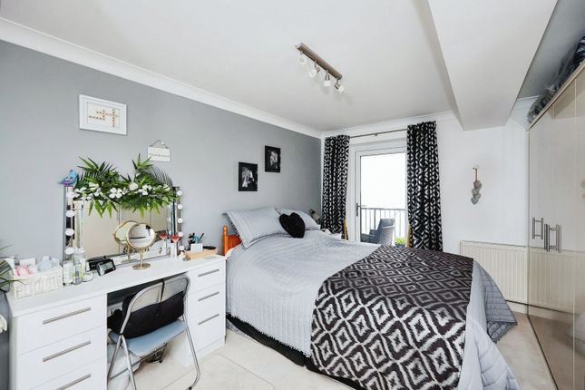 Flat for sale in The Riviera, Sandgate, Folkestone