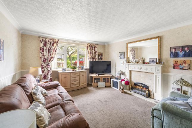 39, Sandbach Road, Sale photo 2
