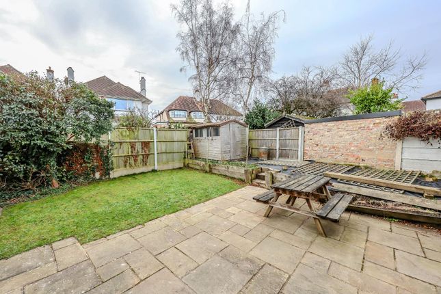 11, Harley Street, Leigh-On-Sea photo 3