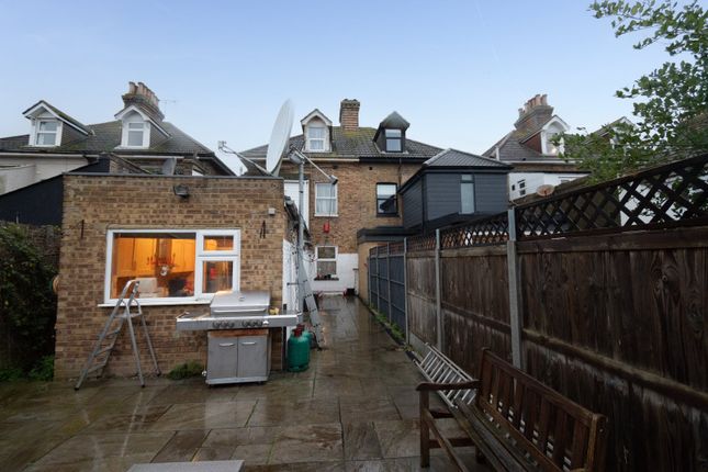 15, Osborne Road, Kent photo 2
