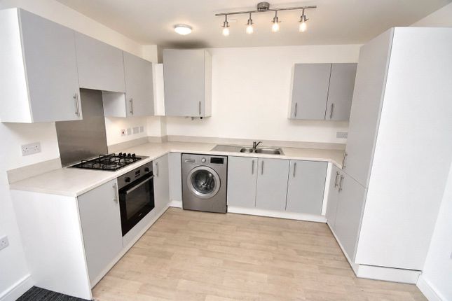 Hexham Grove, Dunstable photo 4