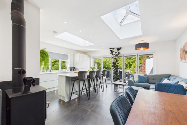 78 Lickhill Road, Stourport-on-Severn photo 3