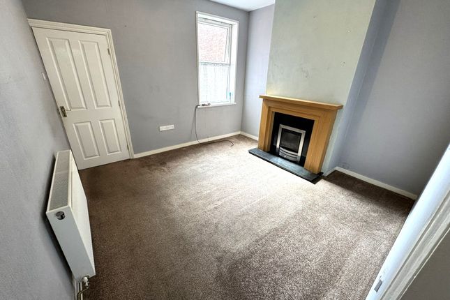 11 Dora Street, Walsall photo 4